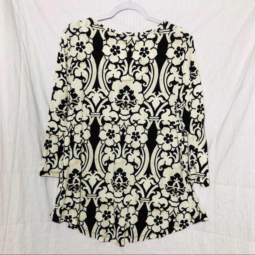 JM Collection printed top - Picture 2 of 5